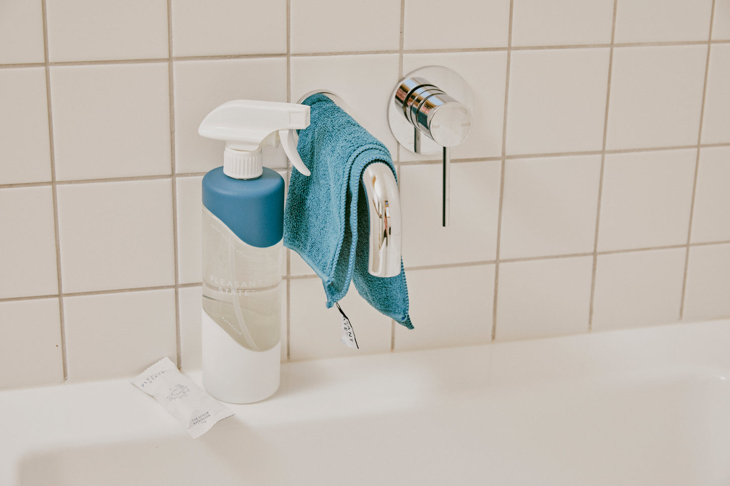 浴室清潔劑 | Tub Scrub Bathroom & Toilet Cleaner